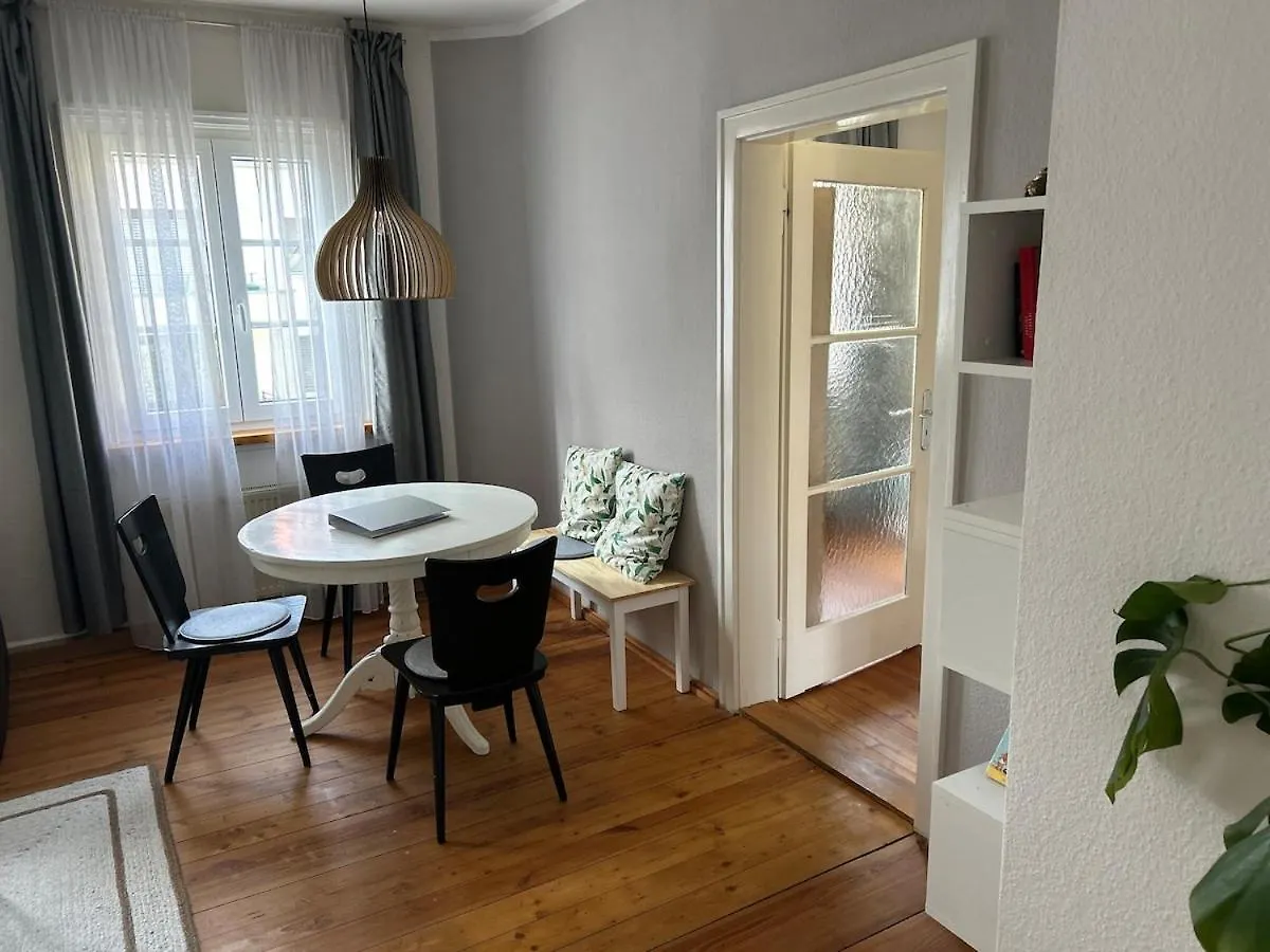 アパート Charmante 2-Zi-Altbau-Wohnung - 5 Min Zum Dom バンベルク