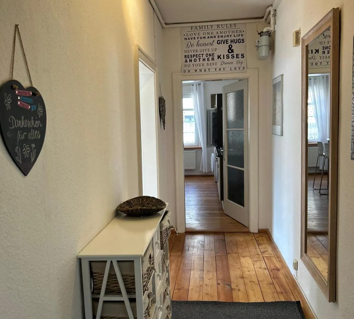 Charmante 2-Zi-Altbau-Wohnung - 5 Min Zum Dom バンベルク 0*,  ドイツ